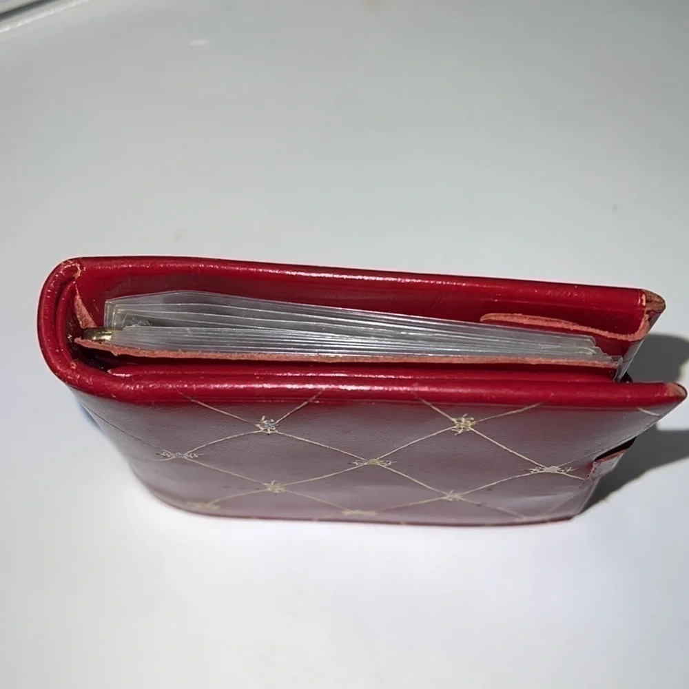 Vintage Red Leather Bifold Snap Wallet